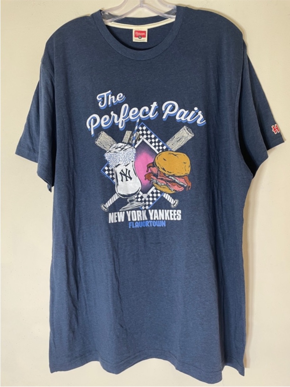 NEW! HOMAGE Navy 'The Perfect Pair' New York Yankees Graphic Tee. Men’s XL.